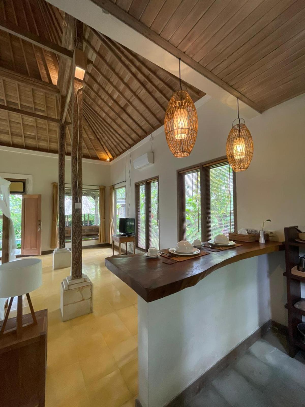 Thani Villa Ubud Exterior photo