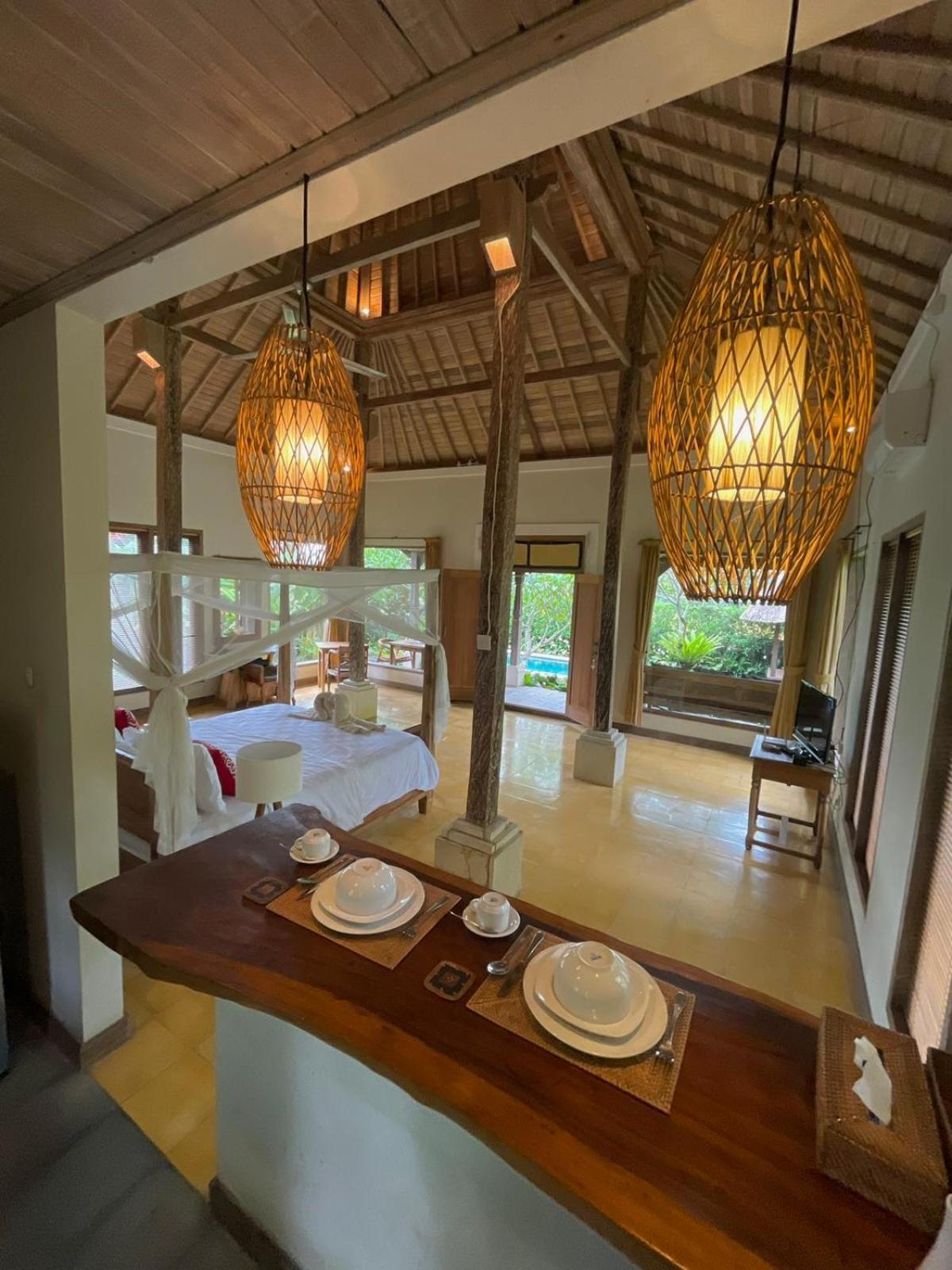 Thani Villa Ubud Exterior photo