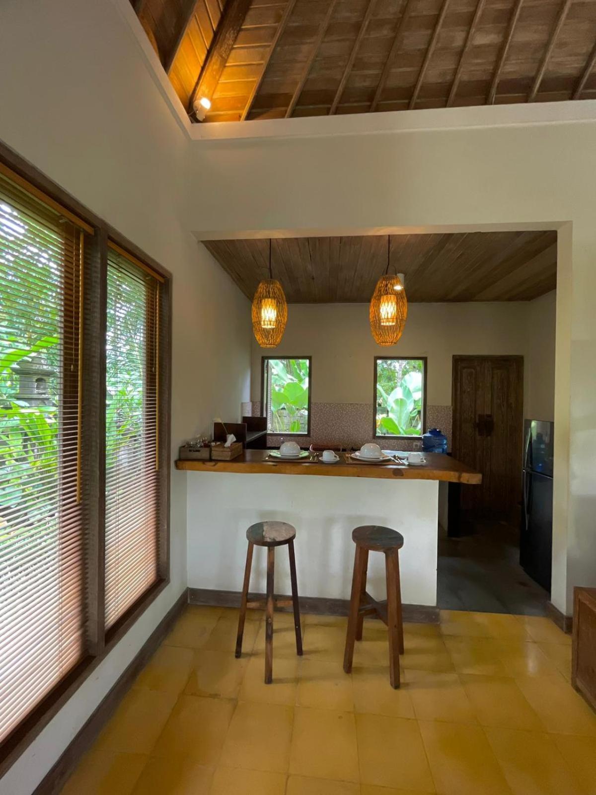 Thani Villa Ubud Exterior photo