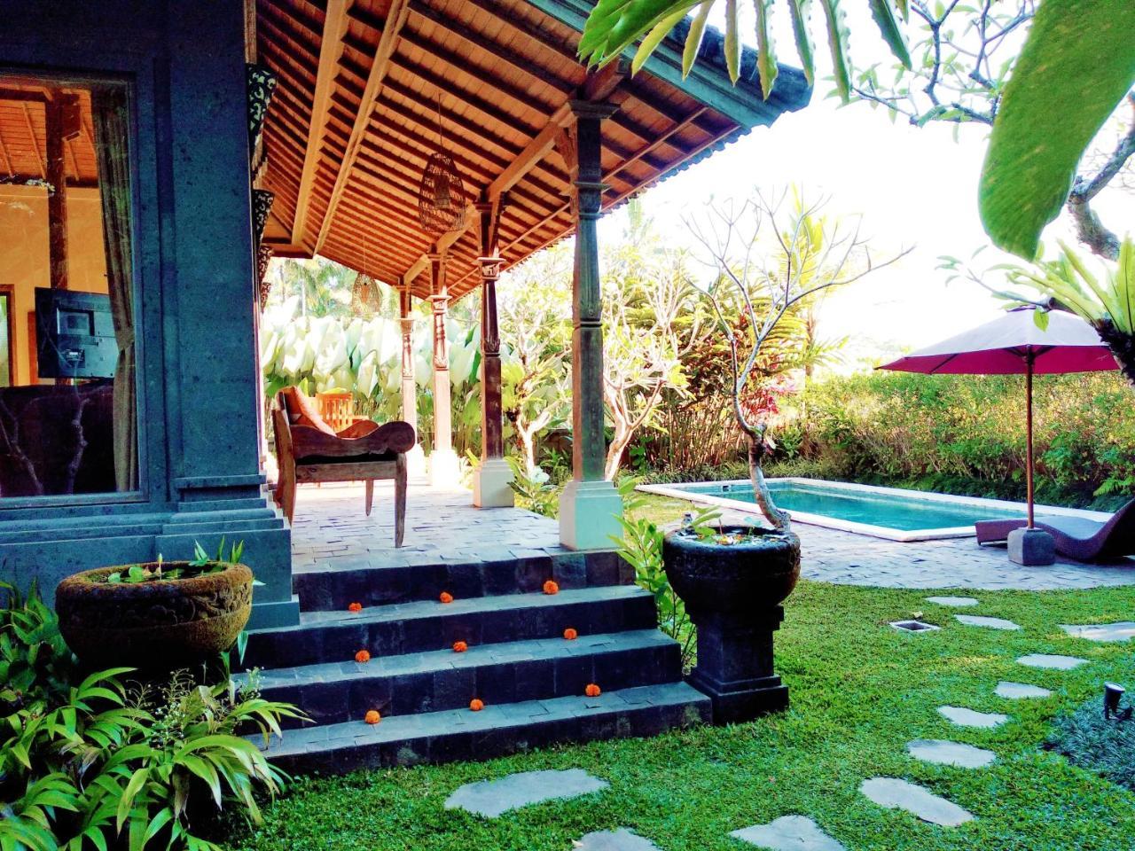 Thani Villa Ubud Exterior photo