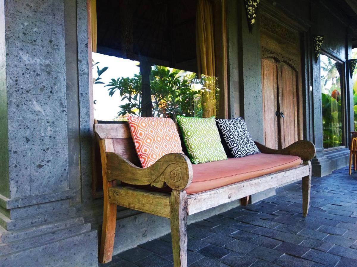 Thani Villa Ubud Exterior photo
