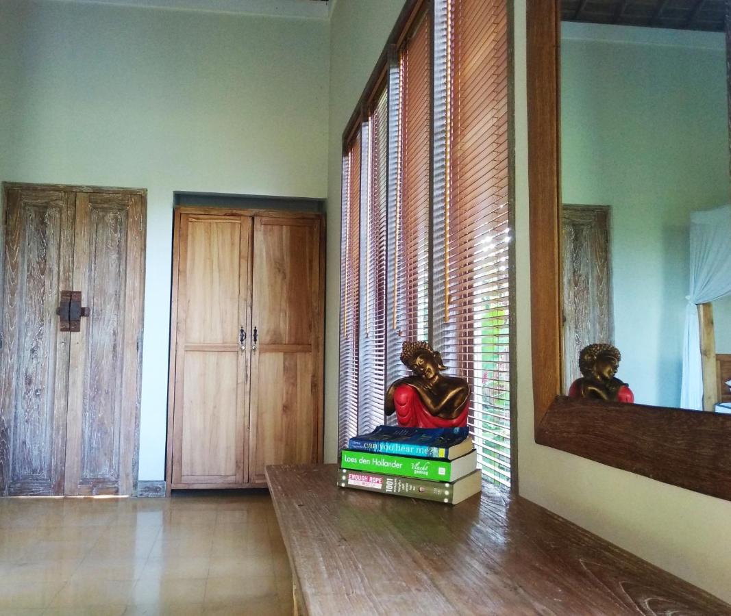 Thani Villa Ubud Exterior photo
